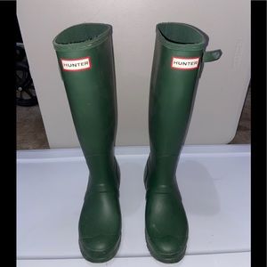 Hunter Rainboots - Hunter green - size 7